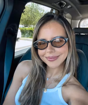 Vanessa Guzman | Mom 2 | Wellness | Lifestyle