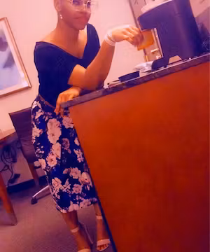 Makeup and Beauty Influencer @Elishevaherclay86