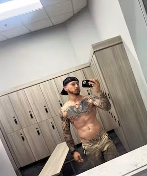 Viral Sensation: Greg Stimson Spreading Joy on TikTok!