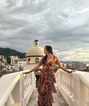 Valerie Barrera: Vegas-Based Lifestyle Creator with Peruvian Roots