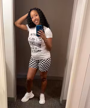 Fashion Trends Instagram posts by @iamrynyree