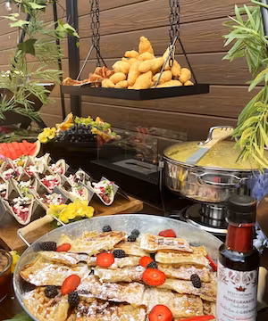 Akai Gannon, the masterful chef and globetrotter, brings a vibrant culinary experience to Montreal!