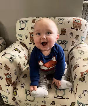 Clothes/Twin Baby Items/Family Let me promote you!