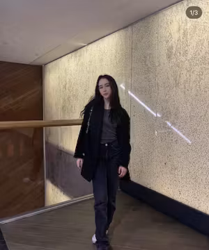 Sofia Lights Up Instagram with Fresh, Cozy Styles!