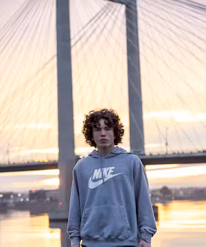 I will be your male model and brand ambassador