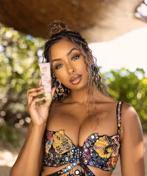 OLAY NOEL: Let's discover the future of fashion and beauty together!