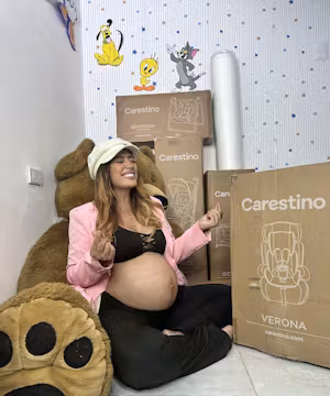 Joselyn Salgado: The Vibrant Life and Style Maestro