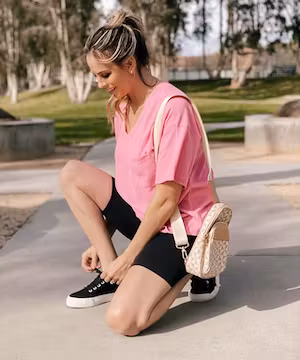 Sponsored Instagram post by @Withlovenlace