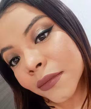 Unique Instagram Reel by @yeseniablancomua