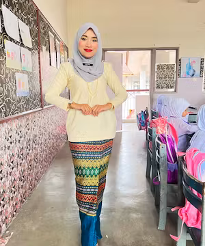 Noorbaithi brightens up the world with her infectious smile and love for kimchi!