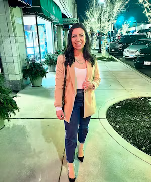 Roxanne Birnbaum: Stylish Chicago Mom Making a Difference.