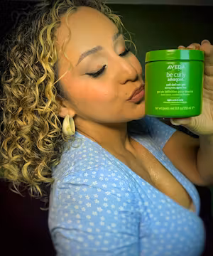 Genesis: The Influencer Turning Everyday into an Adventure!