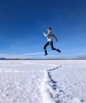 Steven Kreimendahl: A World-Jumping Blogger with a Camera