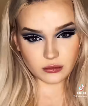 Custom Content for Ads