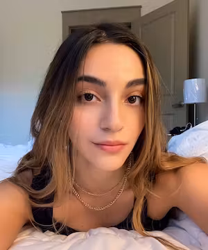 A creative soul with refreshing & artistic content