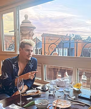 Angus Findlay: Turning Everyday Life into classy style