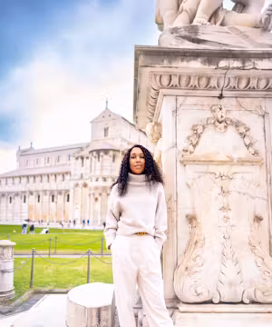 LivingLesh: Iesha Vincent's Luxe Life Chronicles