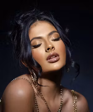 Emerson Austin: Professional Model/MUA/creative director