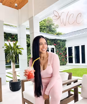 Meet Ivette Gutierrez: Globe-Trotting Wellness Guru!