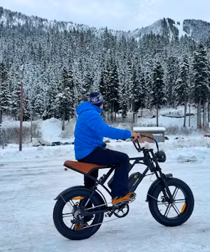 Heena: Hiking, Kayaking, Lifestyle, and Outdoor Enthusiast