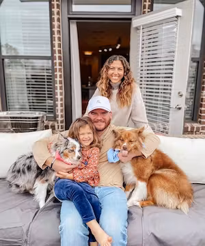 98k Lifestyle Content Creator @Daniellepiercee