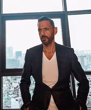 Men's Fashion, Lifestyle & Motivational Influencer