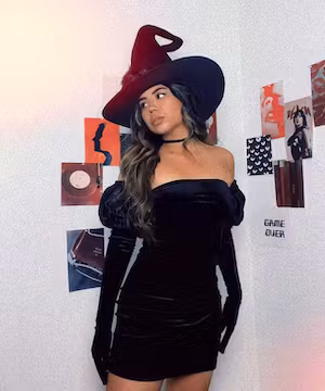 Sponsored Instagram post by @fawnsiri D