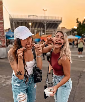 Original Instagram post by @Erynn_wilson_12 I am a 21 year old on a health and non toxic kik.