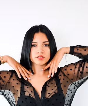Miami's Sparkling Gem: Claudia Castellanos - TikTok's Spanish-Cuban Star