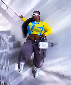 Welcome to the world of Ashante Blackwood - the #1 TikTok influencer!