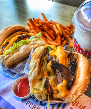 Nikki: International Food Inhaler. Tasting the World One Bite at a Time