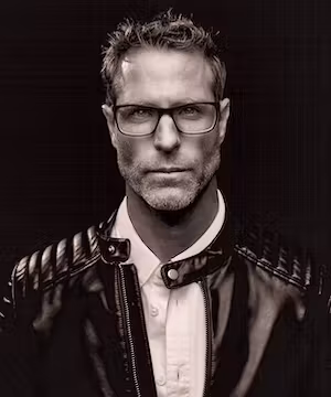 Travel and surf coaching by @andleo__