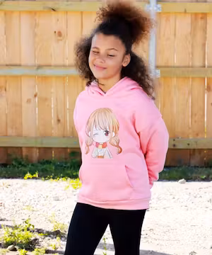 Explore the World with Ashley Webb and Her Littles