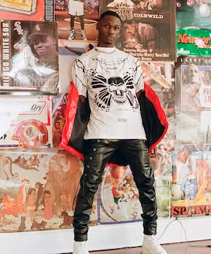 Fashion modeling by @taytay.galore