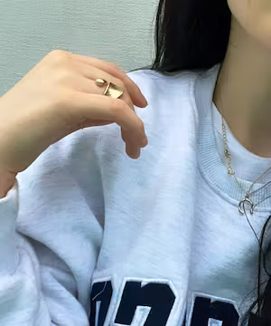 Simple Aesthetic/ Modest Aesthetic