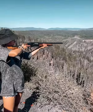 Original Instagram post by @Erynn_wilson_12 I am a 21 year old on a health and non toxic kik.