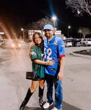 Unique Instagram post by @alexxaaloveee is warm, artsy and true to who I am. I’m my own adventure!