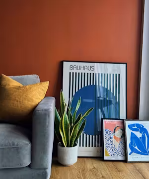 Transatlantic Tales: KB Clarke's Stylish Life & Love in London