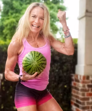 1 In-Feed Instagram Photo Featuring Your Product or Service