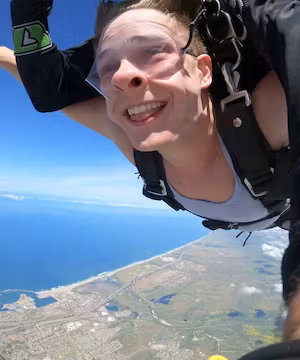 Julian Larach: Merging brains from Northwestern University with performance and fitness background