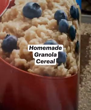 Wendy A. - Your Helpful Foodie Travelling the World for Food, Lifestyle & More!