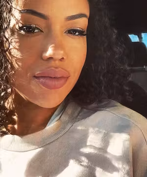 Custom Instagram post from @nic0lemelissa