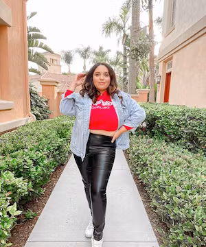 Mom and lifestyle from @whatceesays