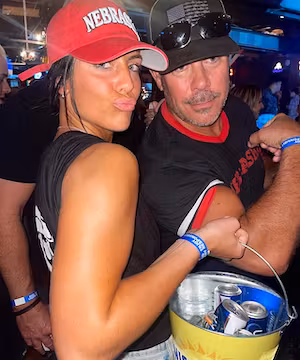 High quality social media ad from @maggiejmulligan on Instagram or @magspoops on TikTok.