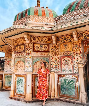 Gemma Baker, the UK's stylish traveler & lifestyle icon, invites you on her journey of exploration and renovation