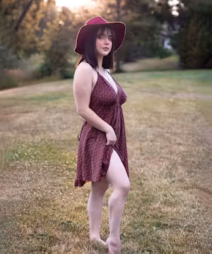 Meet Briona Schlueter: Professional Portrait and Lifestyle Photographer