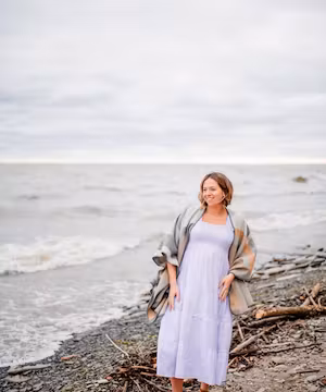 Locally Focused Instagram Post by @theclebucketlist