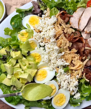 Chef and recipe developer @julianneskitchen.ca. Recipe creation featuring your product.