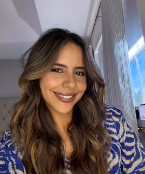 Vanessa Guzman | Mom 2 | Wellness | Lifestyle