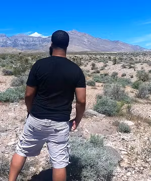 Sponsored lifestyle & Business Instagram post by @yaboytdash